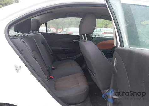 2012 Chevrolet Sonic 2Lt z USA, uszkodzony, nr VIN 1G1JC5SHXC4174191